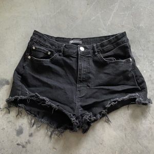 Zara black high-rise stretch denim shorts (44)